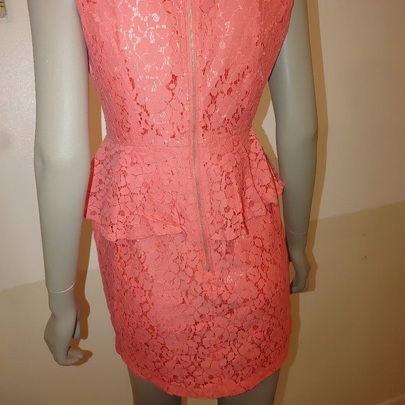 FOREVER 21 DRESS - Picture 5 of 7